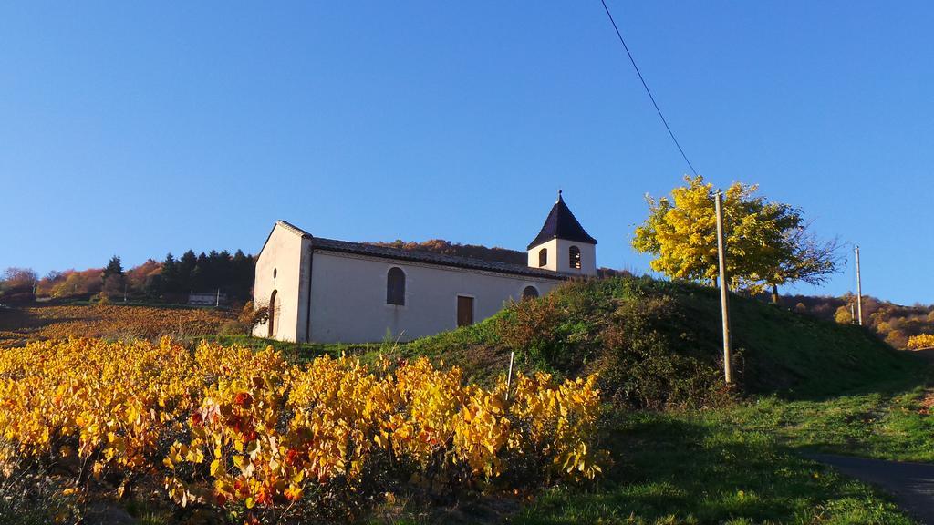 Le Balcon Du Fetre Bed and Breakfast Chiroubles Exterior foto