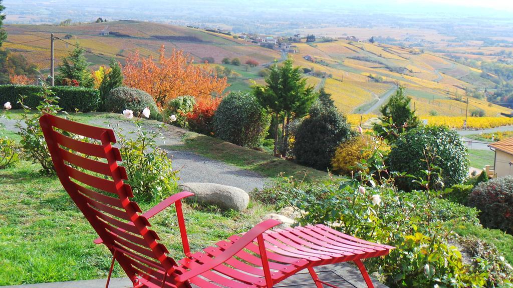 Le Balcon Du Fetre Bed and Breakfast Chiroubles Exterior foto